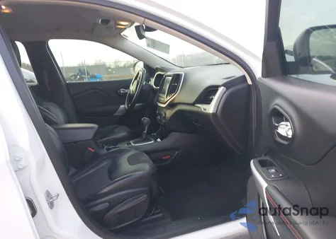 2018 Jeep Cherokee Trailhawk 4X4 from USA, damaged, VIN 1C4PJMBB3JD569064